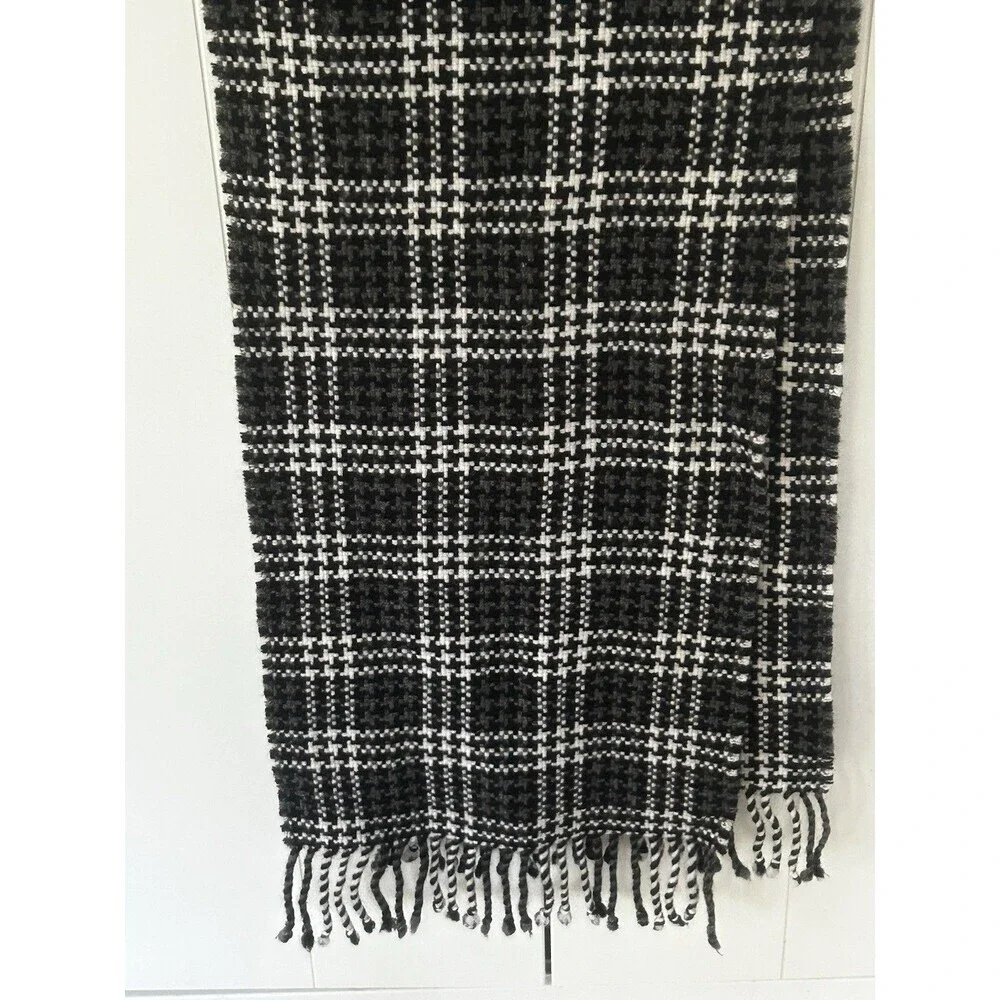 Charter Club 100% Cashmere Scarf Black Grey White Plaid Fringe Preppy Knit